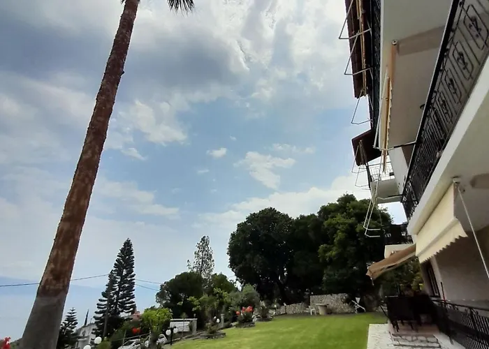 Aggeliki Apartments